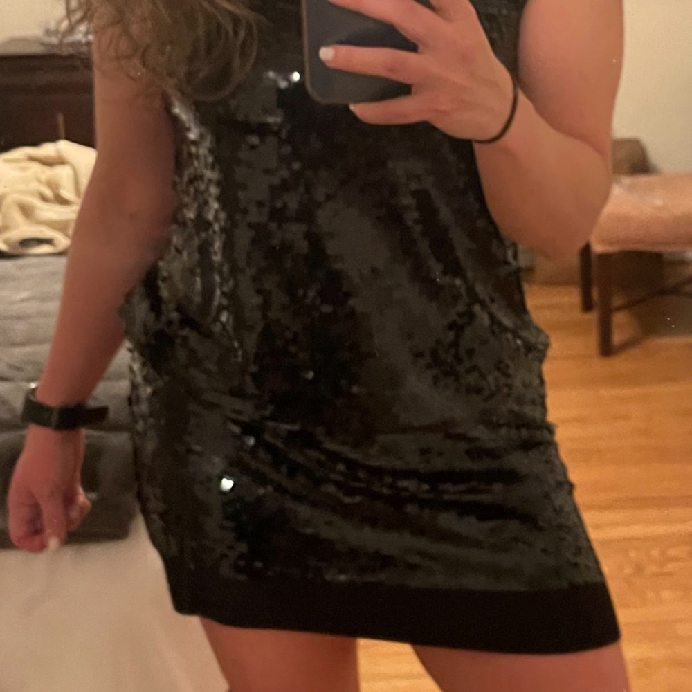 Black sequin sleeveless dress